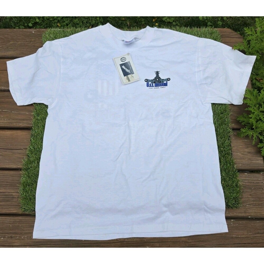 Vtg 90s USS Missouri T Shirt L NWT Hanes Beefy T Pearl Harbor Mighty Mo White